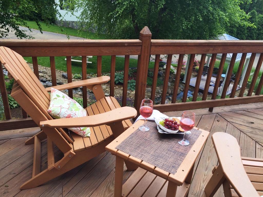 Donna'S Premier Lodging Villa Berlin Esterno foto