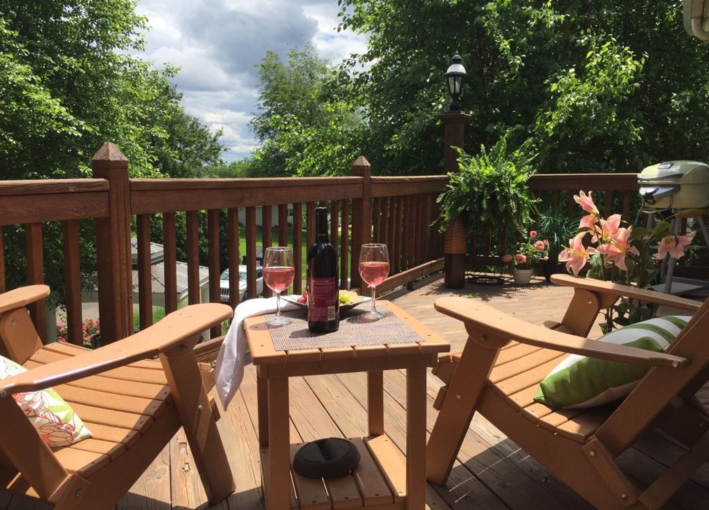 Donna'S Premier Lodging Villa Berlin Esterno foto