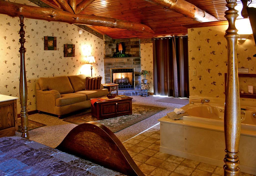 Donna'S Premier Lodging Villa Berlin Esterno foto